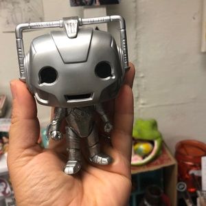 Doctor who cyber man pop figure